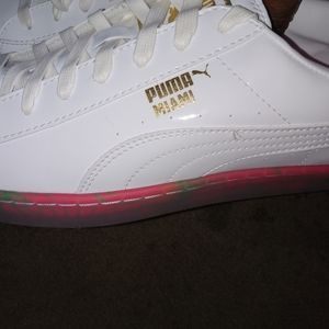 Puma sneakers